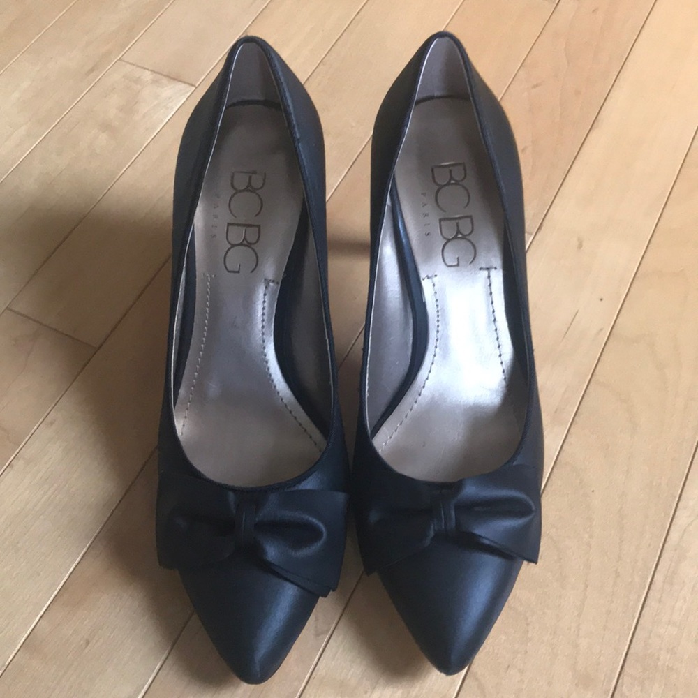 Cute black heels